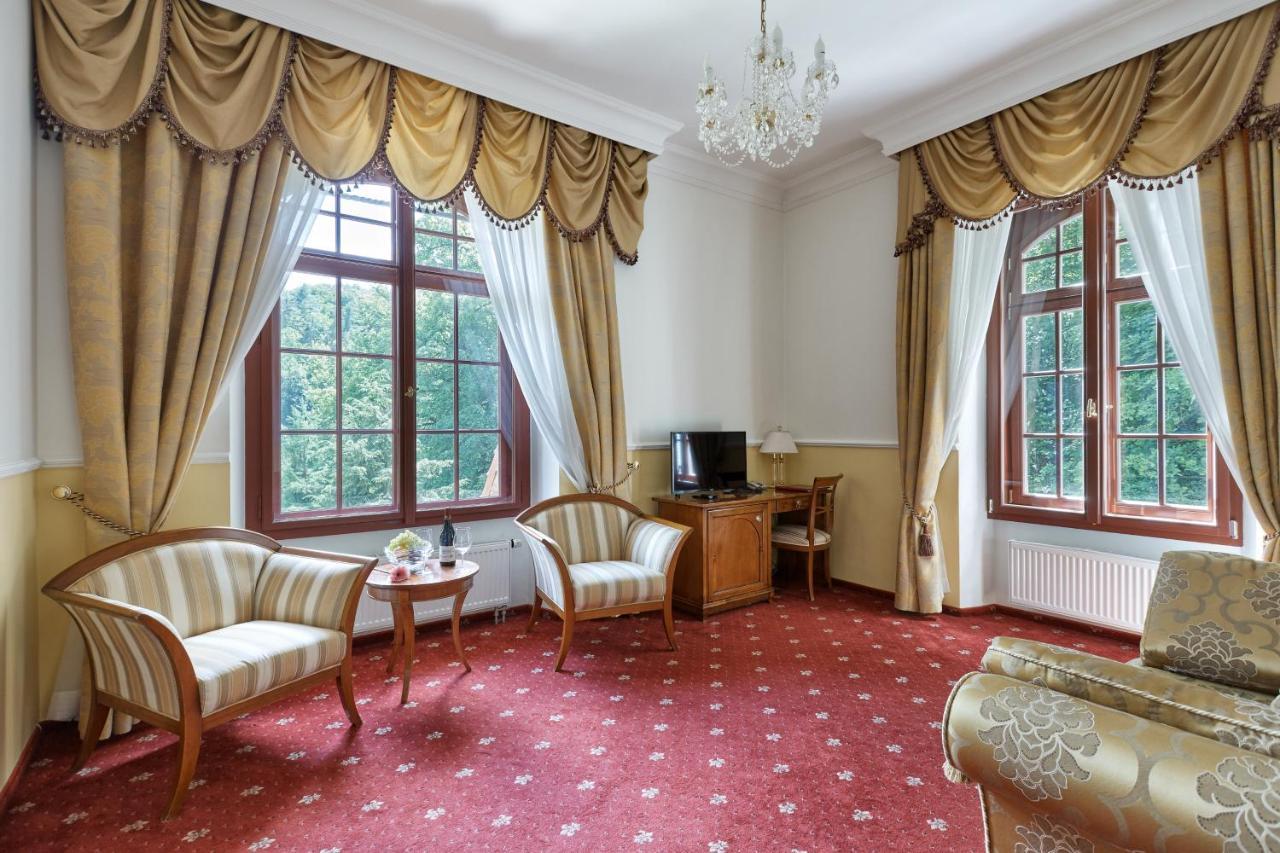 Spa Hotel Villa Ritter カルロヴィ・ヴァリ エクステリア 写真