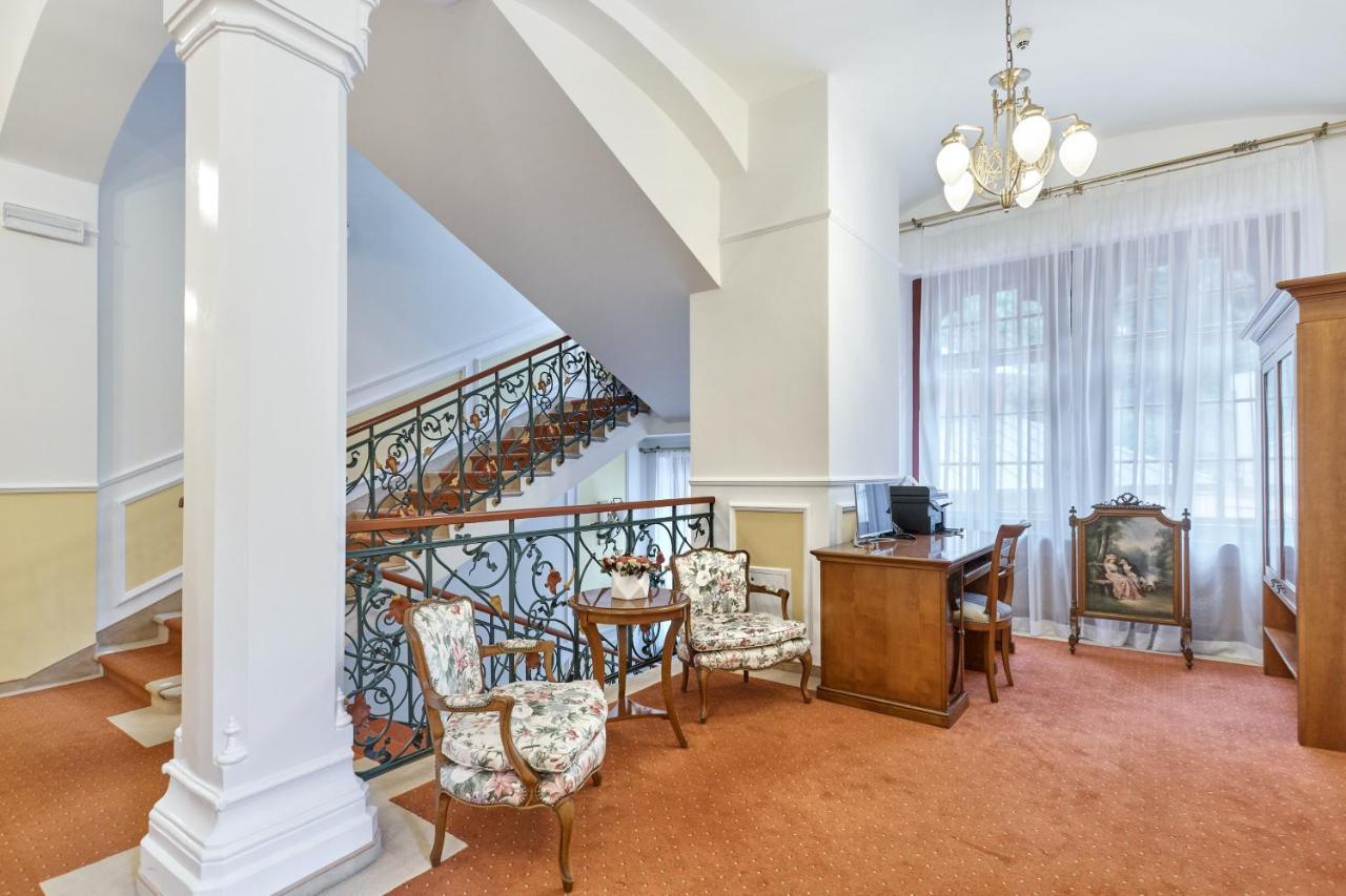 Spa Hotel Villa Ritter カルロヴィ・ヴァリ エクステリア 写真