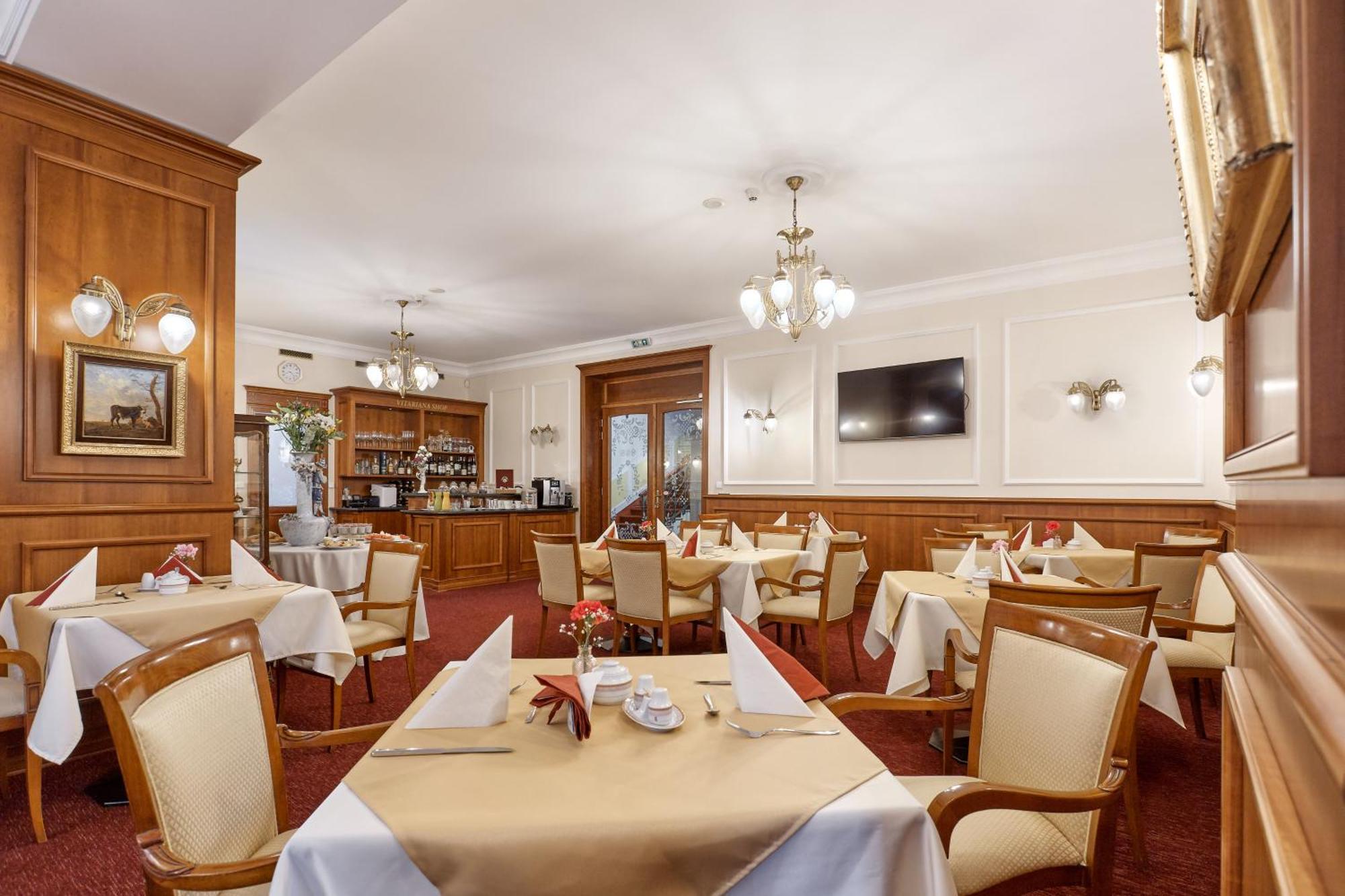 Spa Hotel Villa Ritter カルロヴィ・ヴァリ エクステリア 写真